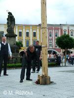 Kácení májky 2010
